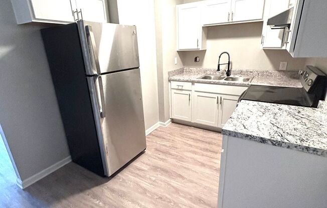 1 bed, 1 bath, 600 sqft, $820