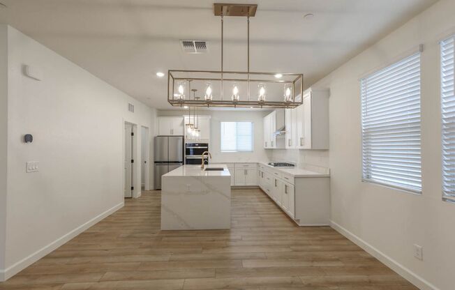 3 beds, 3.5 baths, $2,650