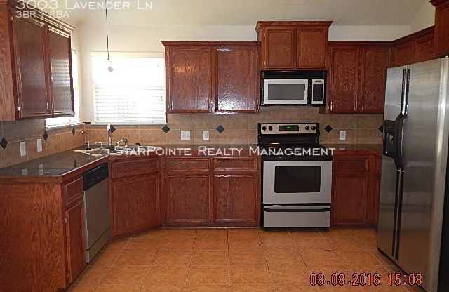 3 beds, 2 baths, 1,821 sqft, $1,525