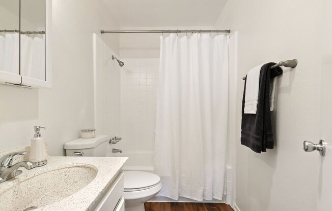 1 bed, 1 bath, 570 sqft, $1,850, Unit 20