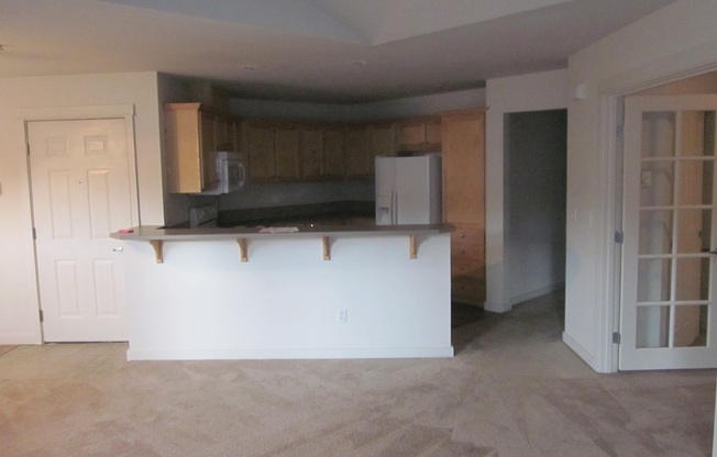 3 beds, 2 baths, $2,195