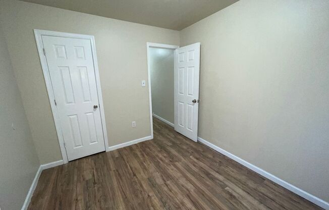 3 beds, 1 bath, $1,420