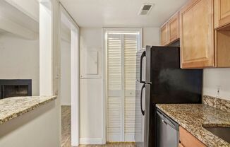 1 bed, 1 bath, $1,350, Unit Unit 1511