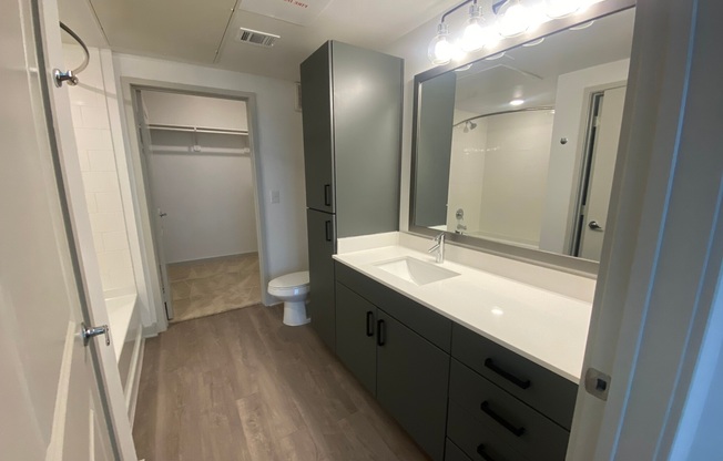 2670 S A W GRIMES BLVD