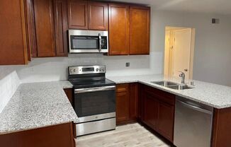 2 beds, 1 bath, $1,895