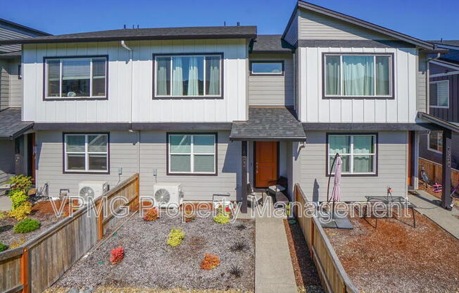 18402 NE 46 PL