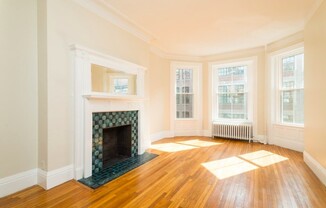 342 Commonwealth Ave.