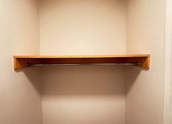 Studio, 1 bath, $4,095, Unit 4G