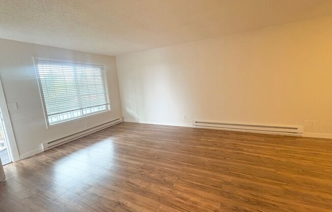 UPP2415 - Gaiser Court Apartments