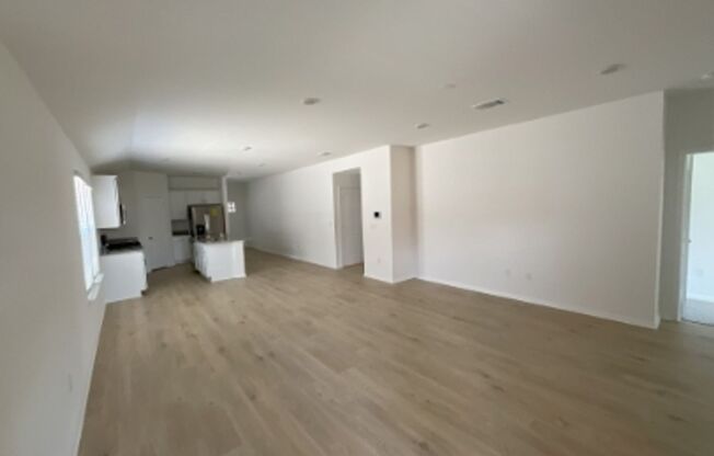 2917 Bandolier Pass, Leander, TX 78641