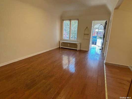 3 beds, 2 baths, 1,000 sqft, $3,600