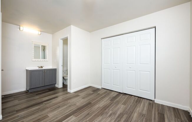1 bed, 1 bath, 522 sqft, $750, Unit 2405-17