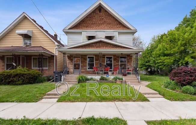 223 E WEBER ST