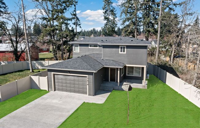 Large lot! Over 12,000 sqft Fully Fenced New Construction Houses in Tacoma!