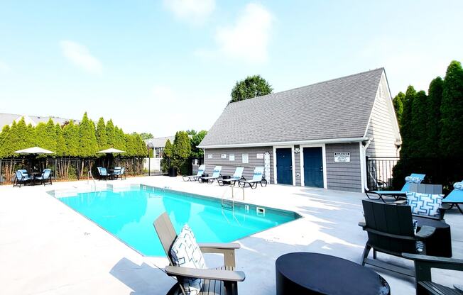 the swimming pool at our crossings apartments