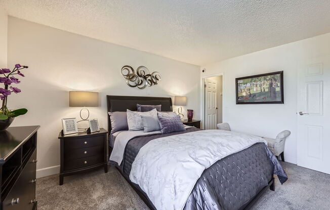 1 bed, 1 bath, 720 sqft, $1,513
