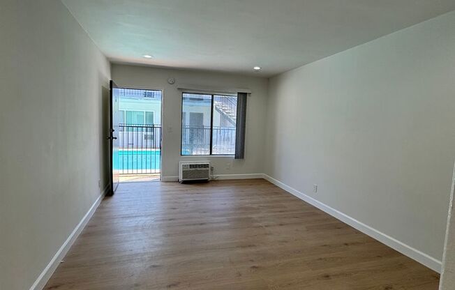 Studio, 1 bath, 475 sqft, $1,595, Unit 06