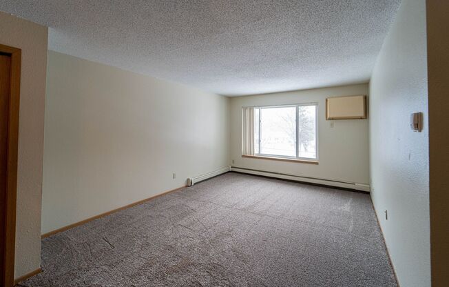 2 beds, 2 baths, 1,031 sqft, $1,425, Unit 3700112