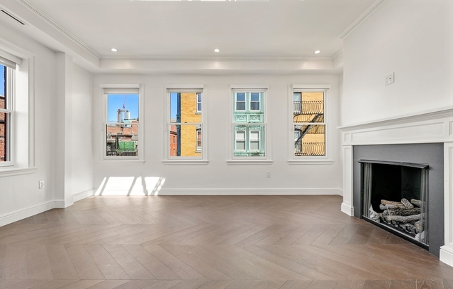 112 MYRTLE