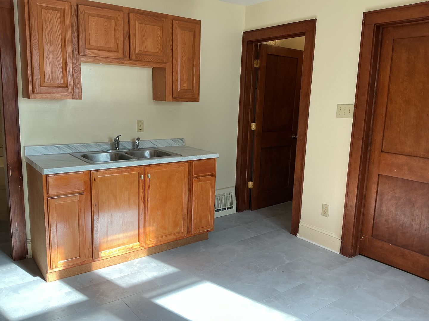 5342-5344 N. 35th St.