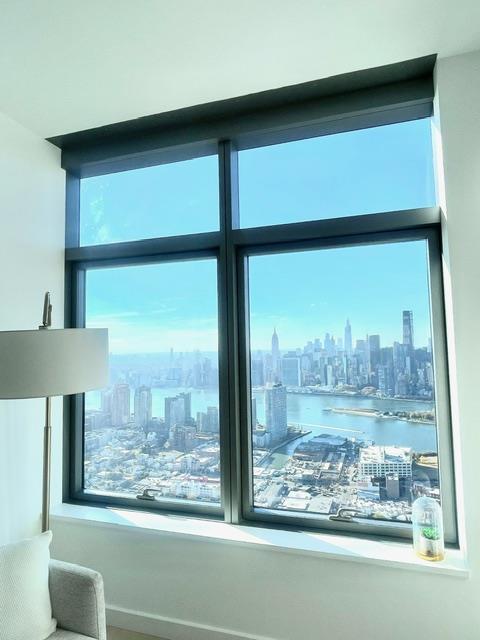 2 beds, 2 baths, 969 sqft, $7,600, Unit PH-201