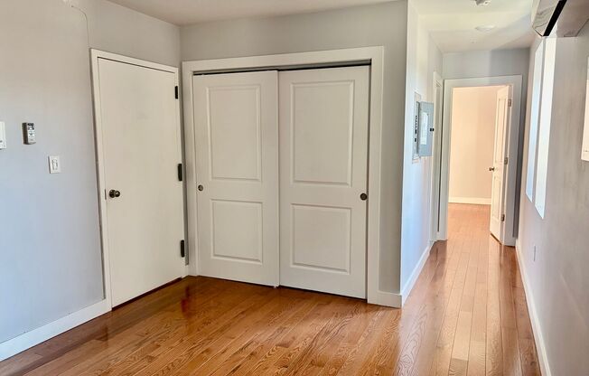 1 bed, 1 bath, 725 sqft, $1,350, Unit #304