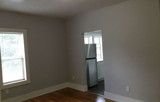 16-18 Packard Ave SE