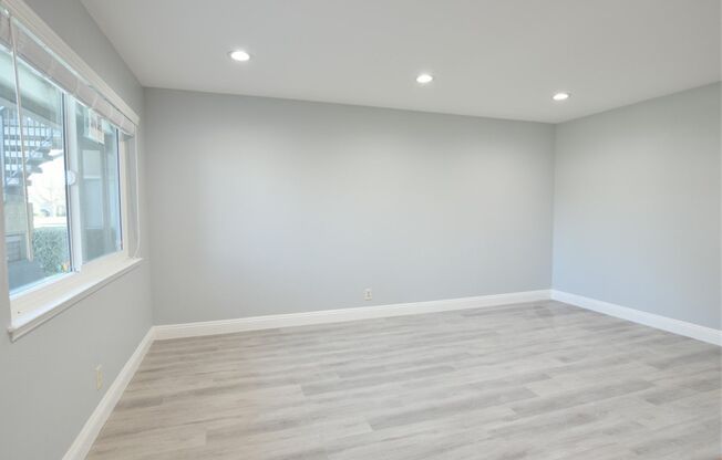Hamilton Plaza Apartments