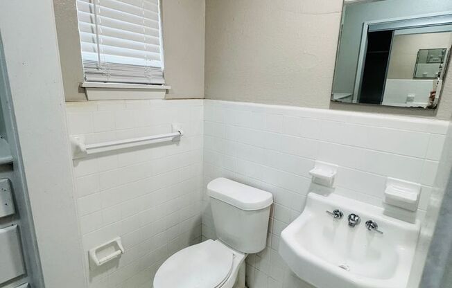 Studio, 1 bath, 556 sqft, $650, Unit 773