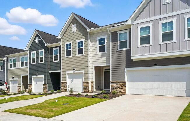 BRAND NEW TOWNHOME Available now, Depot 499 Apex!
