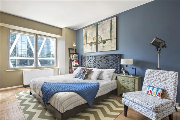 1 bed, 1 bath, 730 sqft, $5,500, Unit 30-D