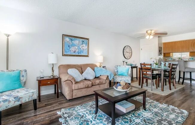 2 beds, 1 bath, 850 sqft, $1,350, Unit 331