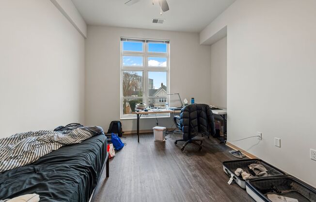1 bed, 1 bath, 808 sqft, $2,000, Unit Unit 318