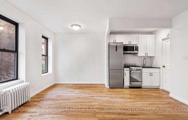 Studio, 1 bath, $2,995, Unit 18