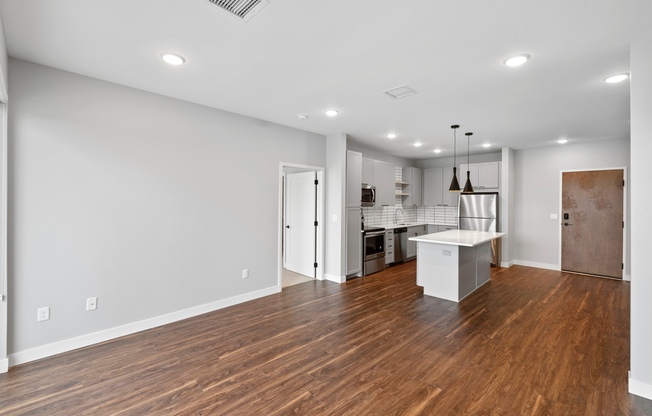 2 beds, 2 baths, 1,089 sqft, $1,500, Unit 308