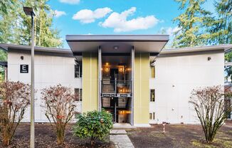 Fully Remodeled 1 bedroom Minutes from Microsoft!