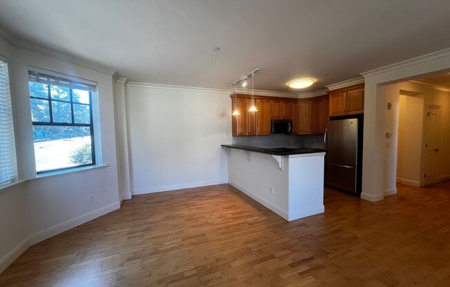 2 beds, 2 baths, $3,750, Unit 104