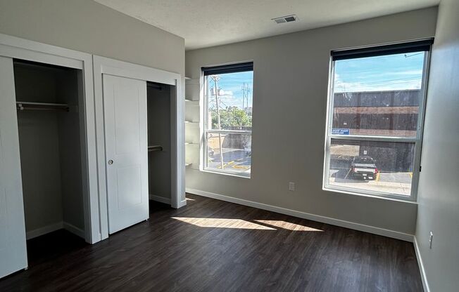 2 beds, 2 baths, 915 sqft, $1,595, Unit 226 - B915 Corner Unit