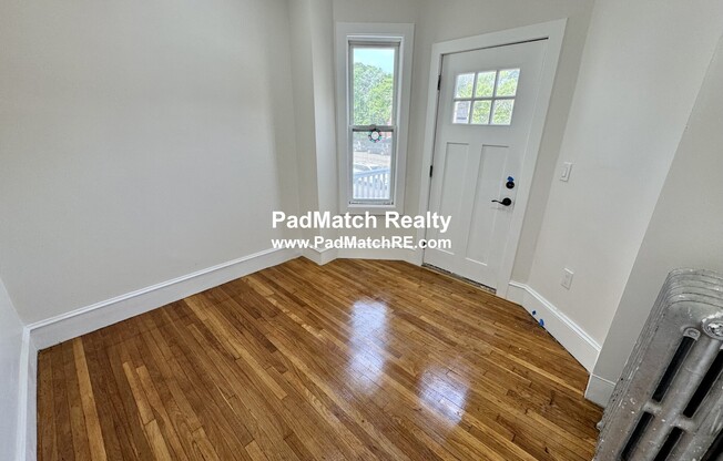 805 BLUE HL AVE