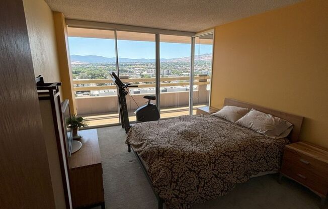 2 beds, 2 baths, $2,650, Unit UNIT 10J