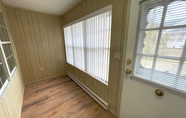 306 C TORQUAY CT