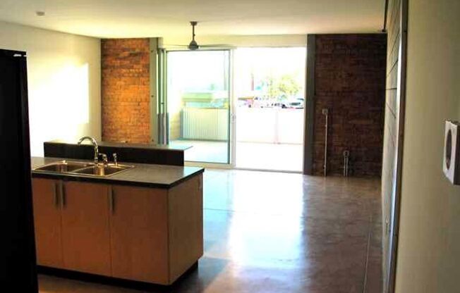 Studio unit at ICE HOUSE LOFTS!!