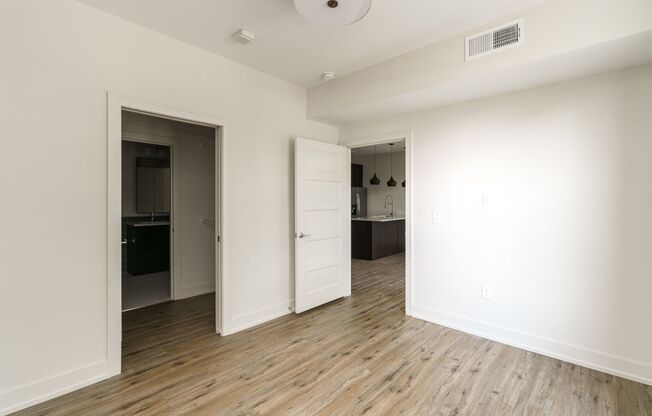 1 bed, 1 bath, $1,485, Unit 1050 N 4th St. Apt. 217