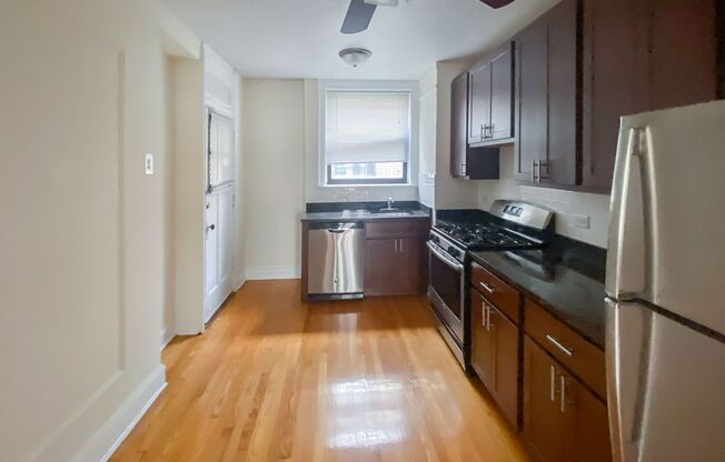 1 bed, 1 bath, 460 sqft, $1,895, Unit 1944-2M