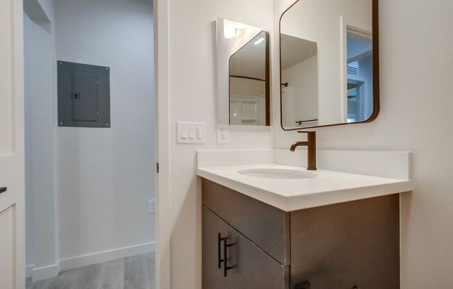 2 beds, 2 baths, 775 sqft, $2,995, Unit 4840-18
