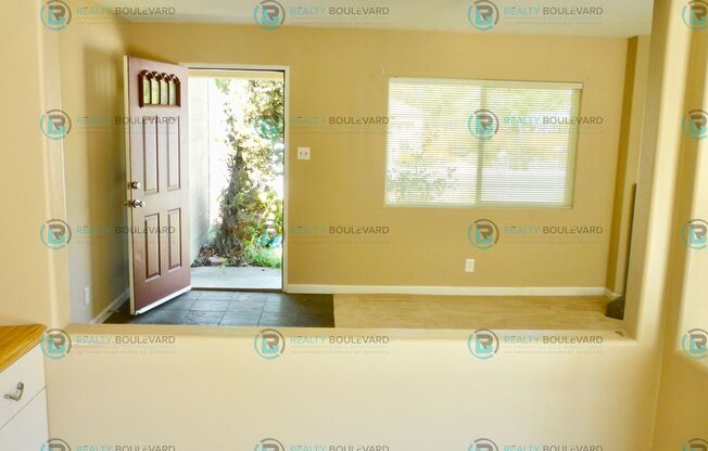 Charming 3-Bedroom Home in Sparks – Cozy Comfort & Great Outdoor Space!