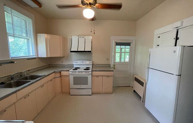 Spacious 4BR, 3BA Colonial Home for Rent – 3017 N 3rd St