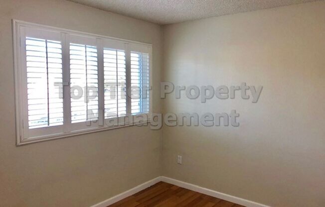 2bd/1.5ba, 1,112 sf Concord Townhome available for Lease