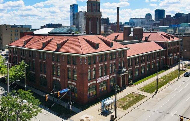 2 beds, 1 bath, 1,220 sqft, $1,850, Unit 328