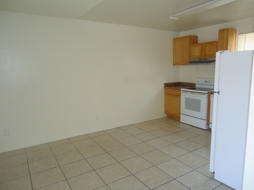 9514 N. 8th St